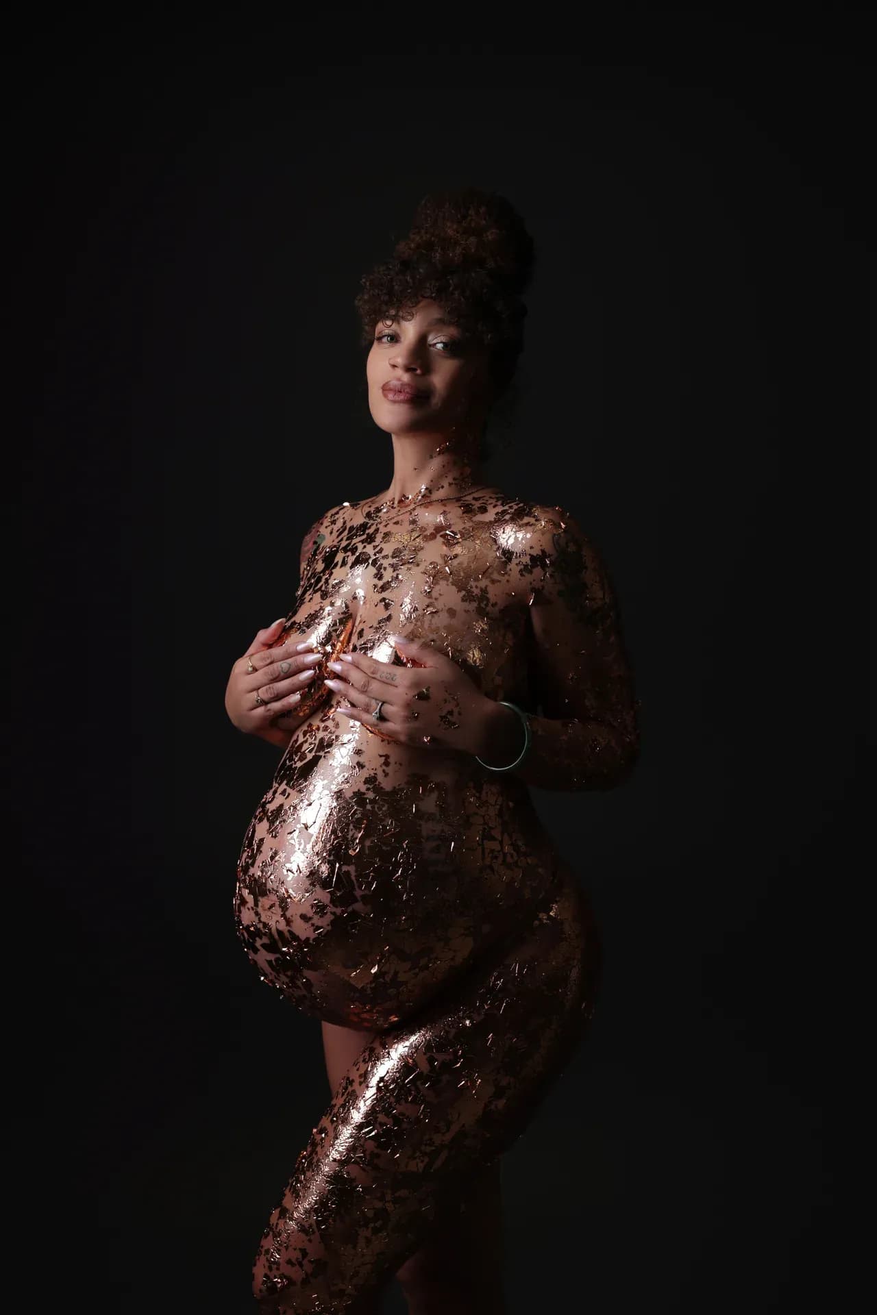 Maternity session at Natalie Vell Studio — photo 5